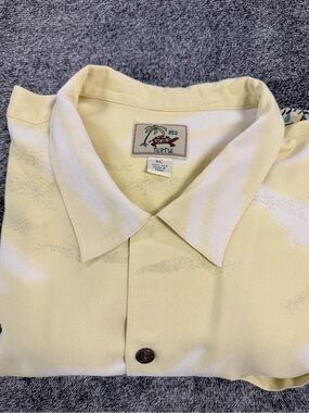 Red Turtle Men's Short-Sleeve Pale Yellow Shirt SKU1018